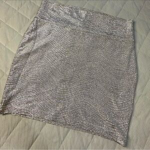 Decree Shimmering Silver Pencil Skirt